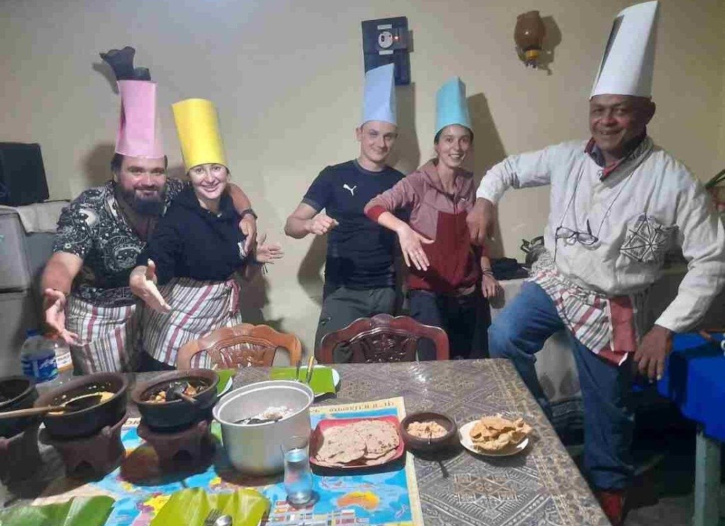 Master Chef Silva & Happy Guests